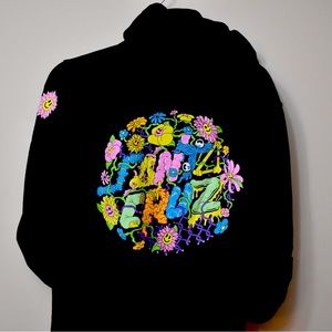 Santa Cruz hoodie bought in France (S size)